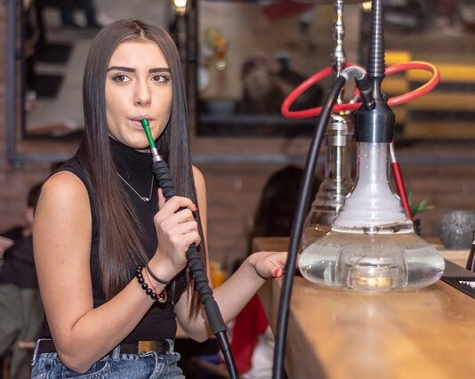 Jak wybrać najlepsze smakowe wkłady do shishy? shisha