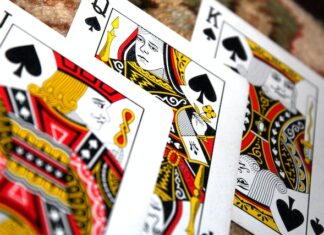 Jak grać w gry karciane online Jak grać w gry karciane online
