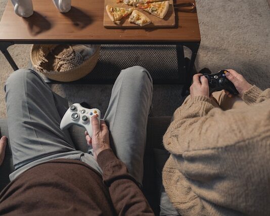 Jakie korzyści dla zdrowia psychicznego przynosi granie w gry wideo