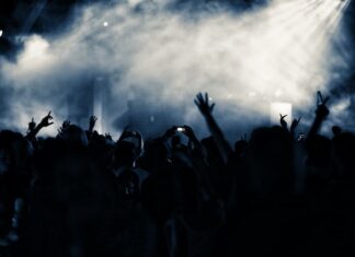 Recenzje najnowszych albumów polskich artystów i informacje o nadchodzących trasach koncertowych Recenzje najnowszych albumów polskich artystów i informacje o nadchodzących trasach koncertowych