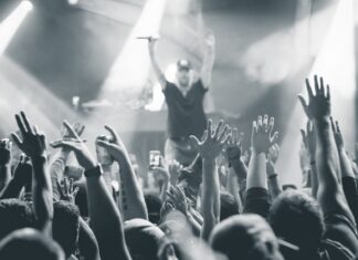 Najlepsze polskie festiwale muzyczne, na które warto się wybrać w tym sezonie Najlepsze polskie festiwale muzyczne, na które warto się wybrać w tym sezonie