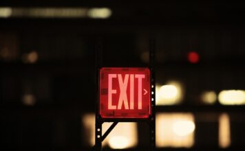 Co to są znaki ochrony przeciwpożarowej? Znaki ochrony przeciwpożarowej